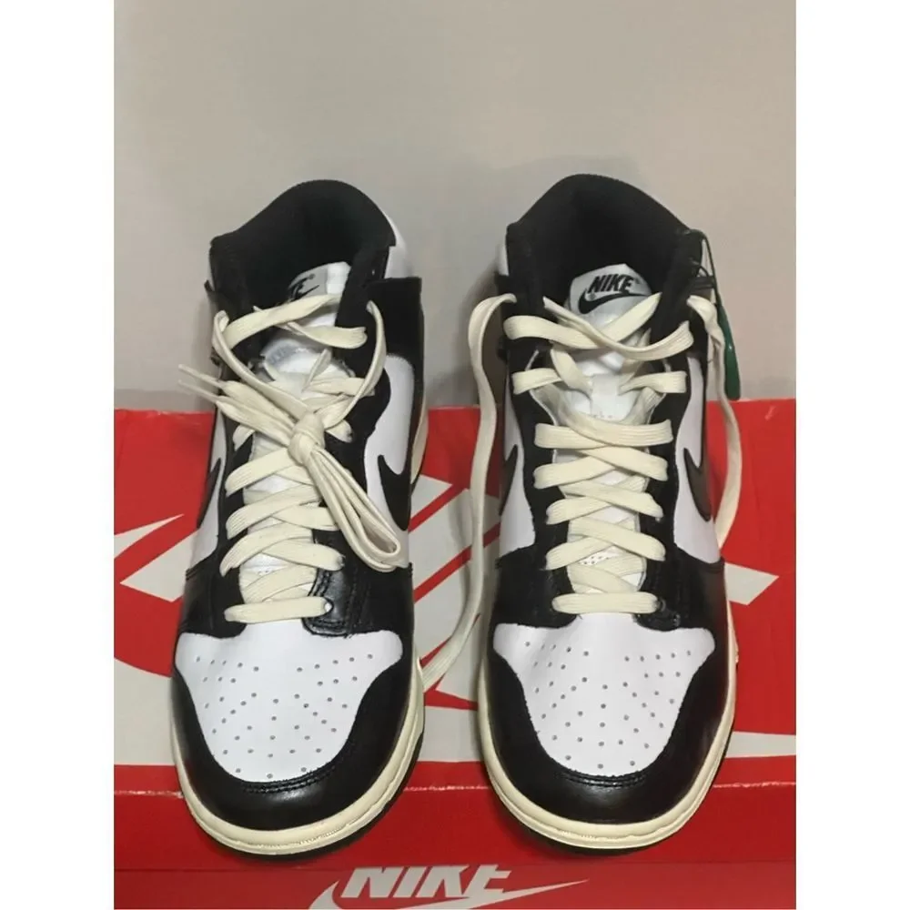 Nike Women's Dunk High Vintage Black Coconut Milk DQ8581-100 Size 7.5 - Picture 2 of 16